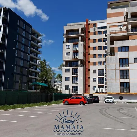 Ady's By Sunny ママイア