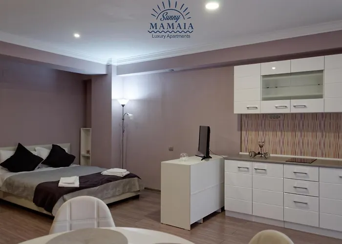 Ady's By Sunny * Mamaia